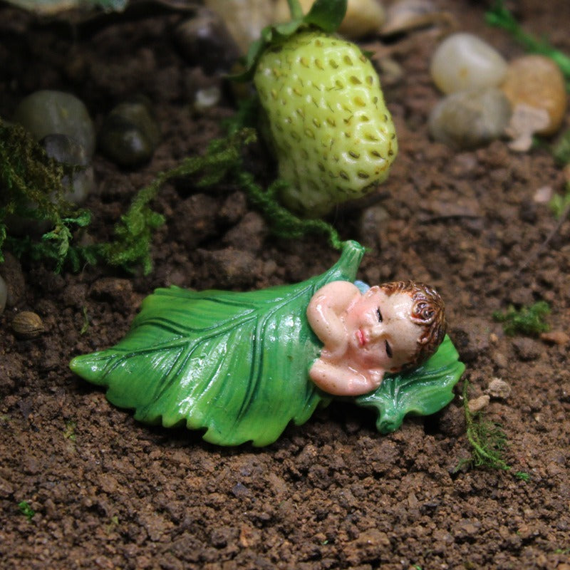 Micro view flower fairy resin small ornaments