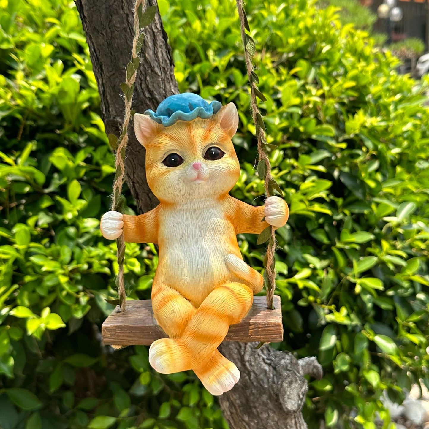 Cat Garden Outdoor Courtyard Home Resin Pendant