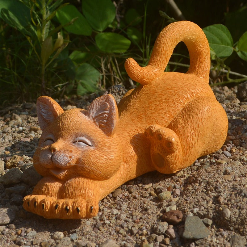 Smiling Cat Garden Courtyard Resin