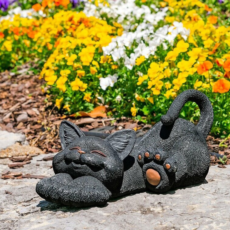 Smiling Cat Garden Courtyard Resin